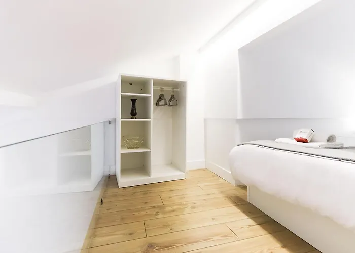 Charming Santos By Homing * Lisboa